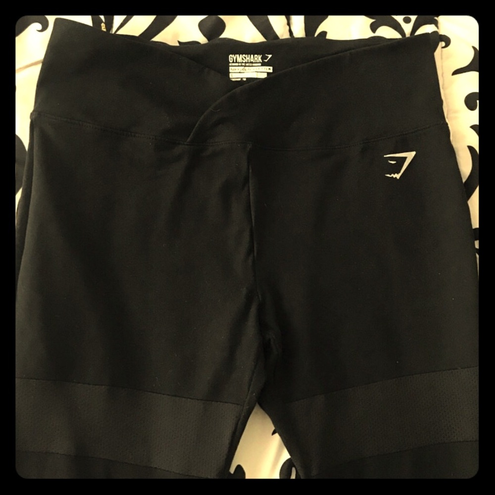 Gymshark Nikki B dynamic leggings size large